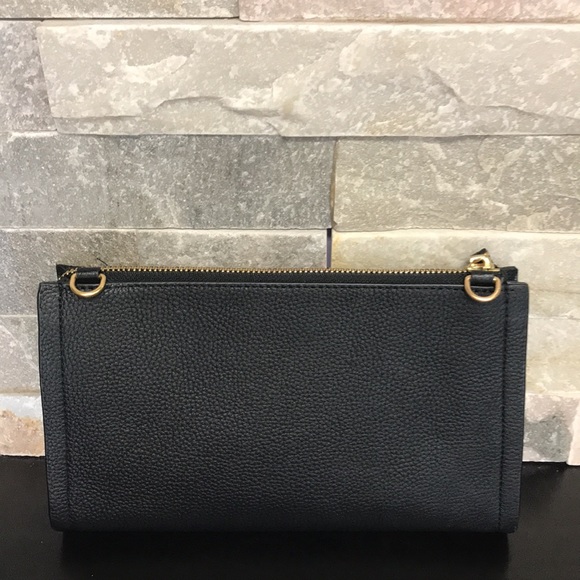 Tory Burch Bags Tory Burch Carson Zip Top Crossbody Bag Poshmark